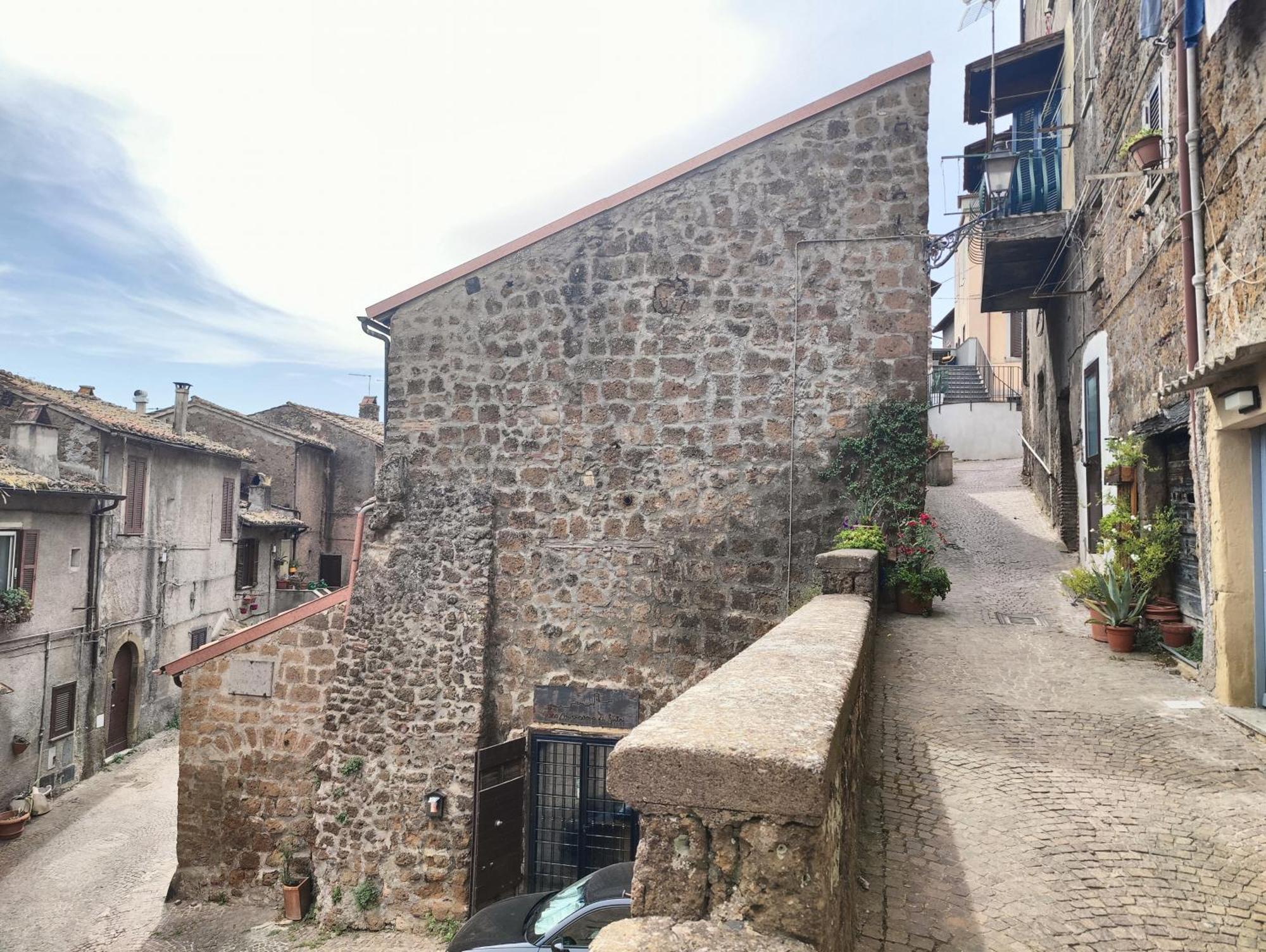 Maestosa Roccaforte Dei Principi, 3 Piani Tutti Per Voi! Sutri Exterior foto