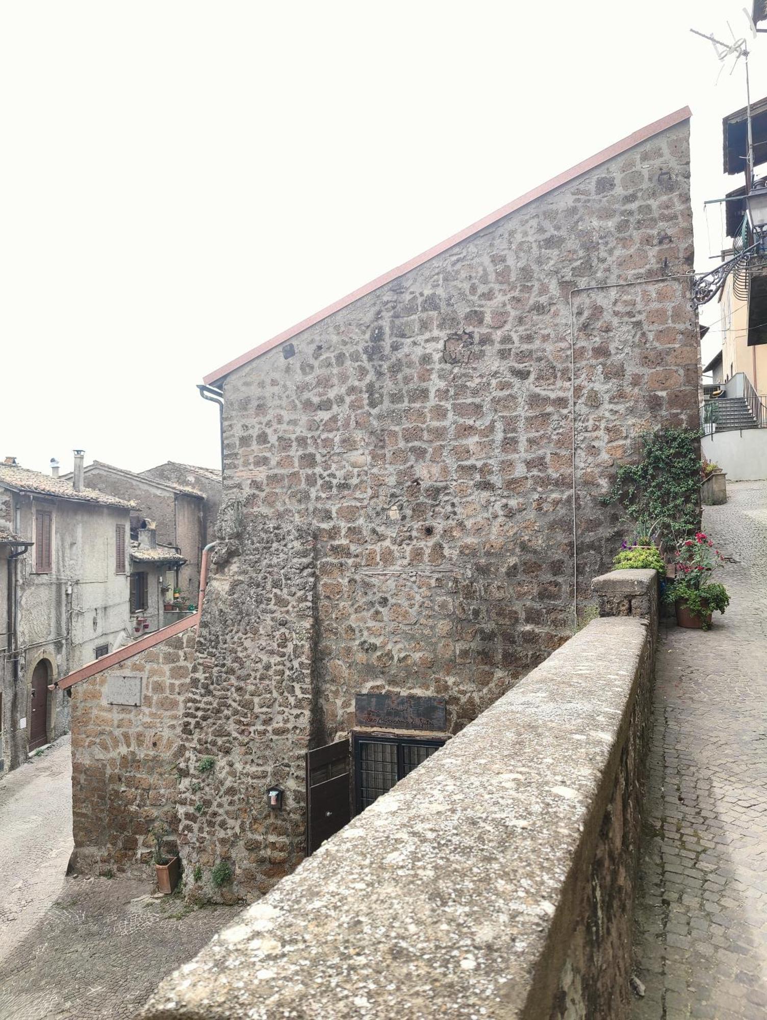 Maestosa Roccaforte Dei Principi, 3 Piani Tutti Per Voi! Sutri Exterior foto