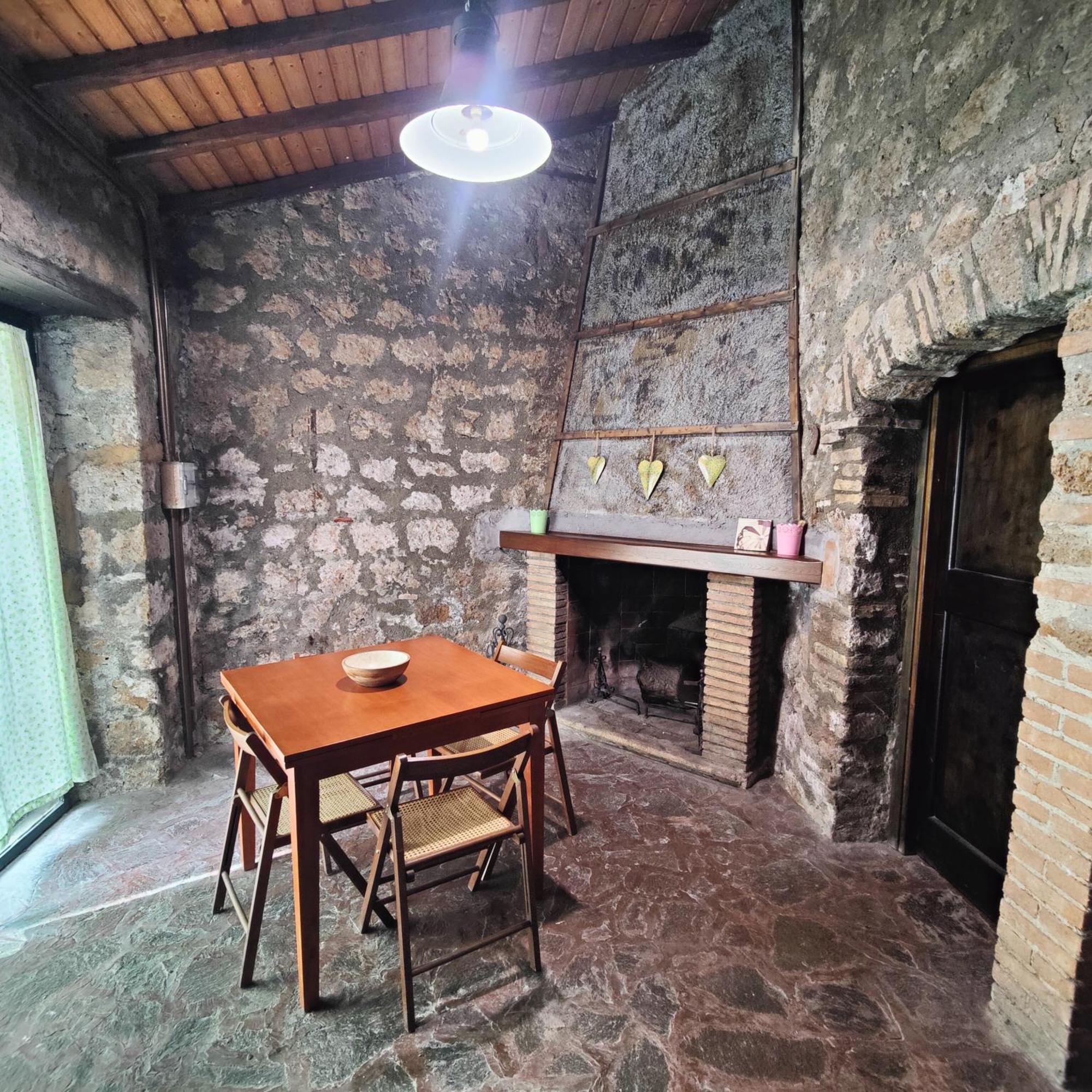 Maestosa Roccaforte Dei Principi, 3 Piani Tutti Per Voi! Sutri Exterior foto