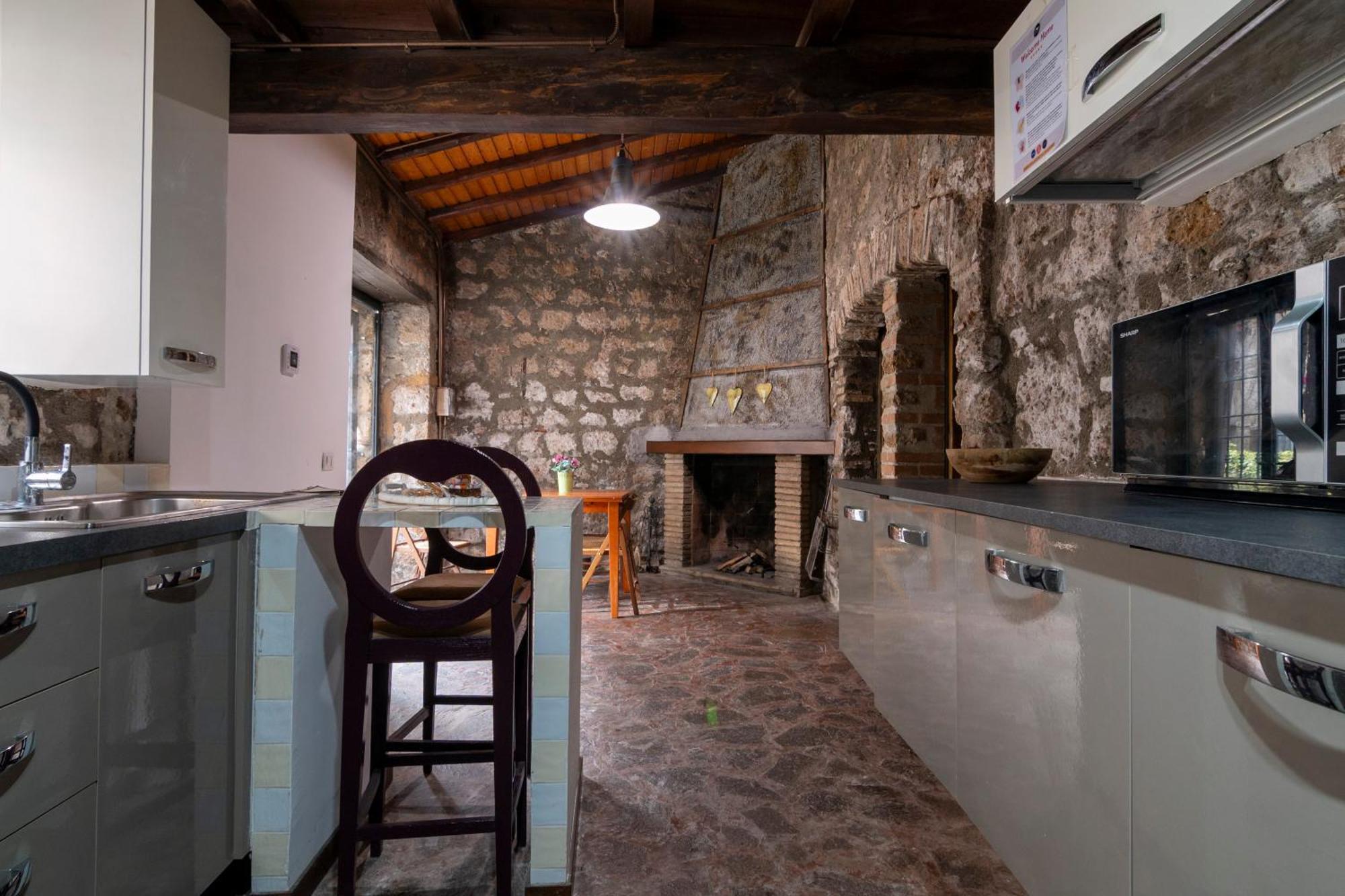 Maestosa Roccaforte Dei Principi, 3 Piani Tutti Per Voi! Sutri Exterior foto